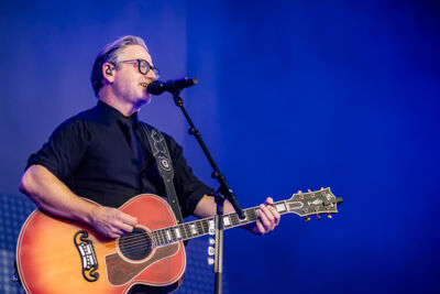 Guus Meeuwis @ Suikerrock, picture 4, photographed by Jürgen Bruynooghe - FrontView Magazine