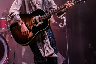 Son Mieux @ Suikerrock, picture 1, photographed by Jürgen Bruynooghe - FrontView Magazine