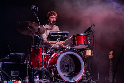 Son Mieux @ Suikerrock, picture 6, photographed by Jürgen Bruynooghe - FrontView Magazine