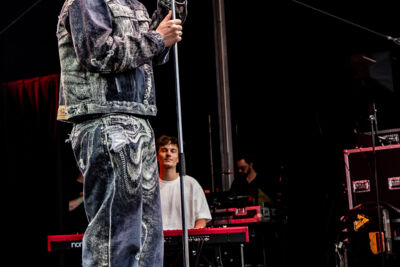 Bas Serra @ Suikerrock, picture 4, photographed by Jürgen Bruynooghe - FrontView Magazine