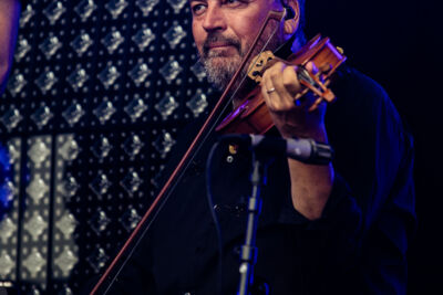 Guus Meeuwis @ Suikerrock, picture 12, photographed by Jürgen Bruynooghe - FrontView Magazine