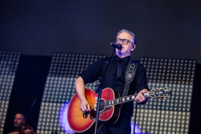 Guus Meeuwis @ Suikerrock, picture 7, photographed by Jürgen Bruynooghe - FrontView Magazine