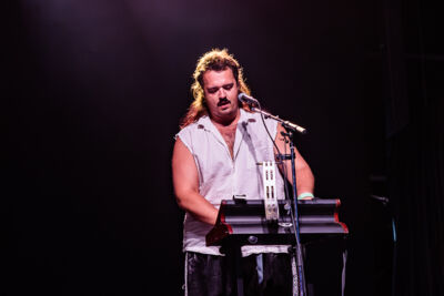 Son Mieux @ Suikerrock, picture 12, photographed by Jürgen Bruynooghe - FrontView Magazine