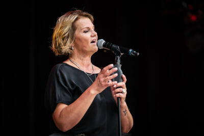 Barbara Dex @ Fonnefeesten 2026, foto 4, foto's door Danny Wagemans - FrontView Magazine