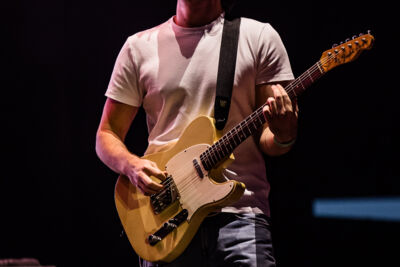 The Kooks @ Suikerrock, picture 5, photographed by Jürgen Bruynooghe - FrontView Magazine