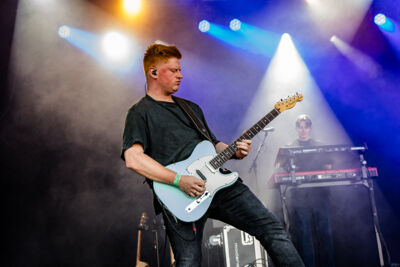 Jet van der Steen @ Suikerrock, picture 7, photographed by Jürgen Bruynooghe - FrontView Magazine