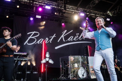 Bart Kaëll @ Fonnefeesten 2026, picture 24, photographed by Danny Wagemans - FrontView Magazine