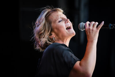 Barbara Dex @ Fonnefeesten 2026, foto 17, foto's door Danny Wagemans - FrontView Magazine