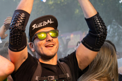 People having fun @ BrakRock, picture 6, photographed by Koen Marcoen - FrontView Magazine