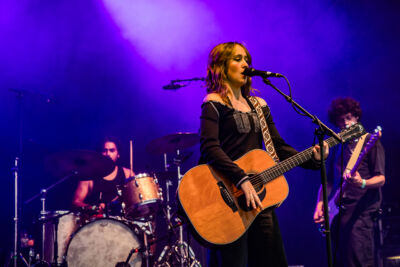 Ise @ Suikerrock, picture 6, photographed by Jürgen Bruynooghe - FrontView Magazine