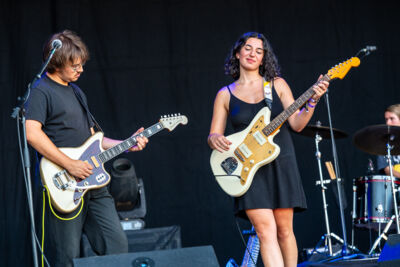 Rosie Stuart @ Rijvers Festival 2026, picture 5, photographed by Dimitri Vanlommel - FrontView Magazine
