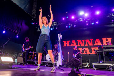 Hannah Mae @ Rijvers Festival 2026, picture 6, photographed by Dimitri Vanlommel - FrontView Magazine