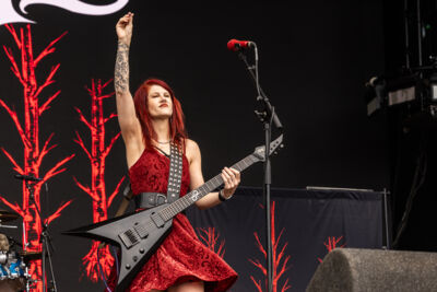 Kittie @ Dynamo, picture 2, photographed by David Johnson - FrontView Magazine