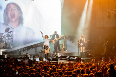 Pommelien Thijs @ Rijvers Festival 2026, picture 22, photographed by Dimitri Vanlommel - FrontView Magazine