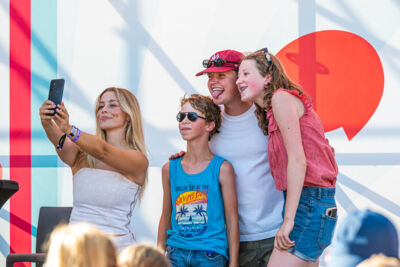 Meet & Greet - TikTok Stage @ Rijvers Festival 2026, picture 12, photographed by Dimitri Vanlommel, Youri Vanlommel - FrontView Magazine