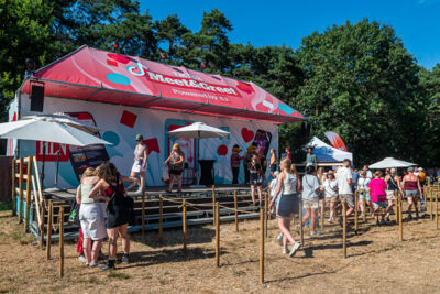 Meet & Greet - TikTok Stage @ Rijvers Festival 2026, picture 4, photographed by Dimitri Vanlommel, Youri Vanlommel - FrontView Magazine
