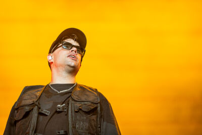 Kneecap @ Lowlands 2026, picture 10, photographed by Danielle Stoop - FrontView Magazine