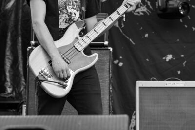 Aufhebung @ Down The Hill, picture 3, photographed by Koen Marcoen - FrontView Magazine