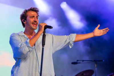 Aaron Blommaert @ Rijvers Festival 2026, picture 1, photographed by Dimitri Vanlommel - FrontView Magazine