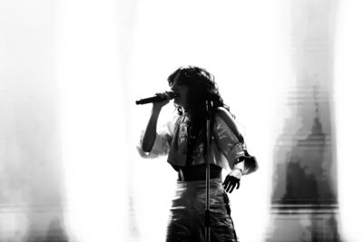 Eefje de Visser @ Pukkelpop 2026, picture 6, photographed by Leen Verlinden - FrontView Magazine