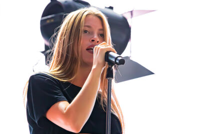Eefje de Visser @ Pukkelpop 2026, picture 10, photographed by Leen Verlinden - FrontView Magazine