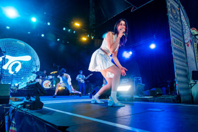 Tinne Oltmans @ Rijvers Festival 2026, picture 30, photographed by Dimitri Vanlommel - FrontView Magazine
