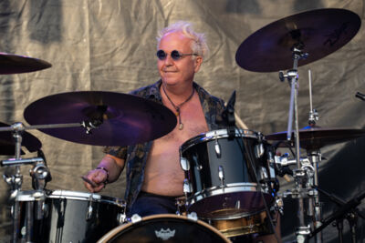 Lydsyn @ Down The Hill, picture 5, photographed by Koen Marcoen - FrontView Magazine