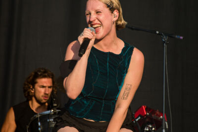 Kaat Van Stralen @ Maanrock, foto 8, foto's door Karlien Charlier - FrontView Magazine