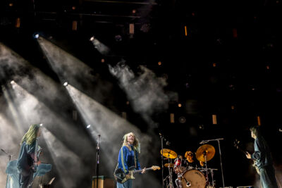 Ise @ Maanrock, foto 14, foto's door Marc Verdonck - FrontView Magazine