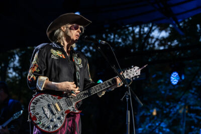 The Waterboys ft. Steve Earle Fisherman`s Blues Revue @ OLT Rivierenhof, picture 8, photographed by Marc Verdonck - FrontView Magazine