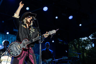 The Waterboys ft. Steve Earle Fisherman`s Blues Revue @ OLT Rivierenhof, picture 1, photographed by Marc Verdonck - FrontView Magazine