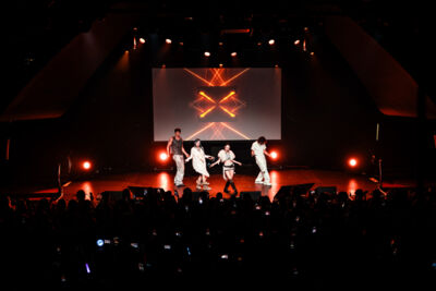 KARD @ La Madeleine, picture 18, photographed by Kaat Steukers - FrontView Magazine