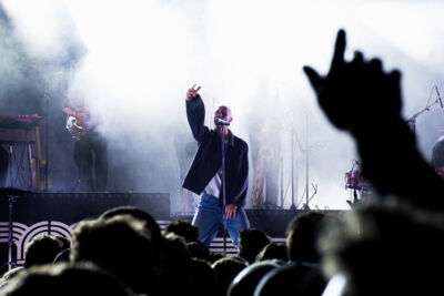 Yong Yello @ OLT Rivierenhof, picture 7, photographed by Karlien Charlier - FrontView Magazine