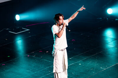 KARD @ La Madeleine, picture 16, photographed by Kaat Steukers - FrontView Magazine