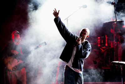 Yong Yello @ OLT Rivierenhof, picture 4, photographed by Karlien Charlier - FrontView Magazine