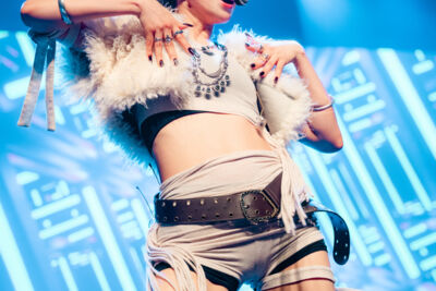 KARD @ La Madeleine, picture 1, photographed by Kaat Steukers - FrontView Magazine
