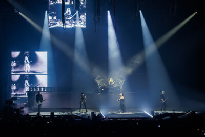 Evanescence @ Vorst Nationaal, picture 32, photographed by Wim Sunnaert - FrontView Magazine