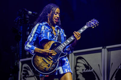 Nova Twins @ Vorst Nationaal, foto 6, foto's door Wim Sunnaert - FrontView Magazine