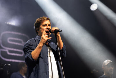 Niels Destadsbader @ LoForLife 2026, picture 8, photographed by Danielle Stoop - FrontView Magazine