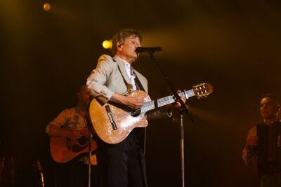 Bart Peeters @ Curiosity Festival, picture 18, photographed by Luca Depuydt - FrontView Magazine