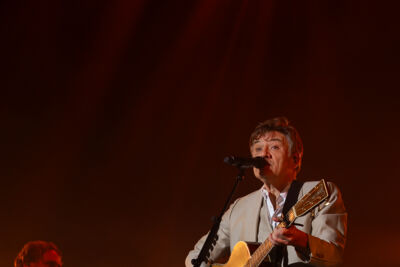 Bart Peeters @ Curiosity Festival, picture 15, photographed by Luca Depuydt - FrontView Magazine