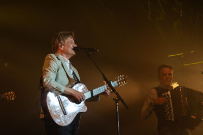 Bart Peeters @ Curiosity Festival, picture 17, photographed by Luca Depuydt - FrontView Magazine