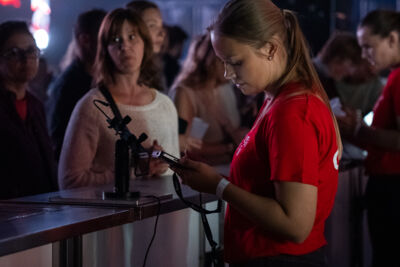 Sfeer vrijdag 18 september @ Curiosity Festival, picture 18, photographed by Luca Depuydt - FrontView Magazine