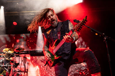 Beyond The Black @ Trix, foto 14, foto's door David Johnson - FrontView Magazine