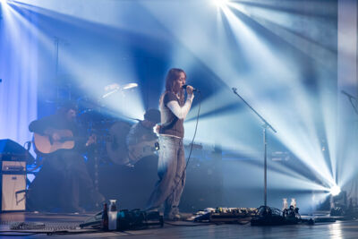 Ise @ De Roma, picture 9, photographed by dirk janssens - FrontView Magazine