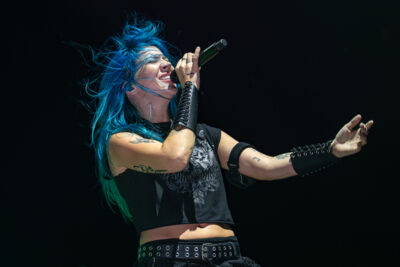 Charlotte Sands @ Vorst Nationaal, picture 2, photographed by Anoek Houben - FrontView Magazine