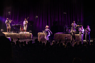 Alice On The Roof @ Koninklijk Circus, picture 33, photographed by Jürgen Bruynooghe - FrontView Magazine