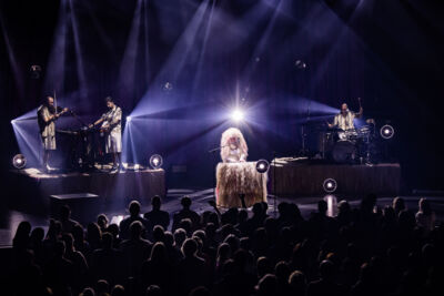 Alice On The Roof @ Koninklijk Circus, picture 24, photographed by Jürgen Bruynooghe - FrontView Magazine