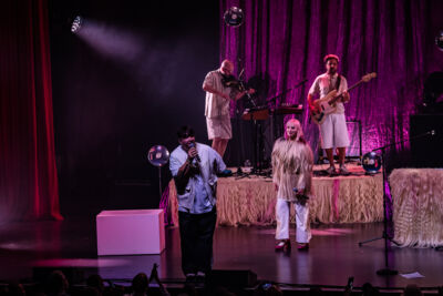 Alice On The Roof @ Koninklijk Circus, picture 5, photographed by Jürgen Bruynooghe - FrontView Magazine