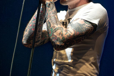 Neck Deep @ Vorst Nationaal, picture 1, photographed by Anoek Houben - FrontView Magazine
